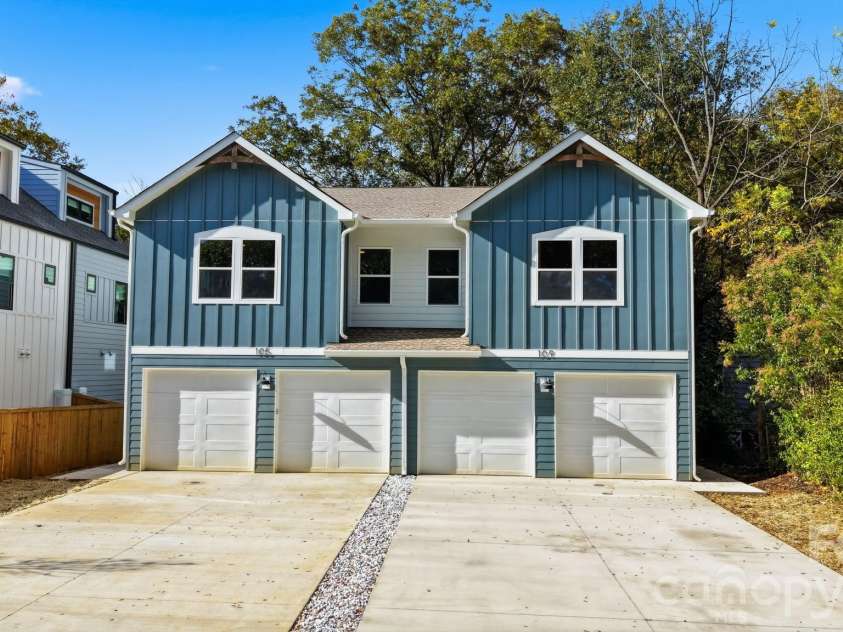 105 Smallwood Place, Charlotte, NC 28216.  MLS# CAR4341143, YatesRealty ID 23188. 