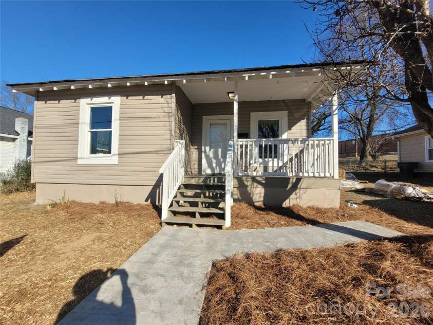 508 Apple Street, Gastonia, NC 28054.  MLS# CAR4336965, YatesRealty ID 2319. 