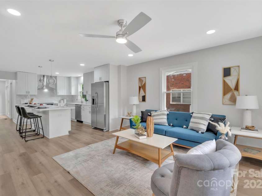 1829 Jennings Street, Charlotte, NC 28216.  MLS# CAR4257528, YatesRealty ID 23190. 