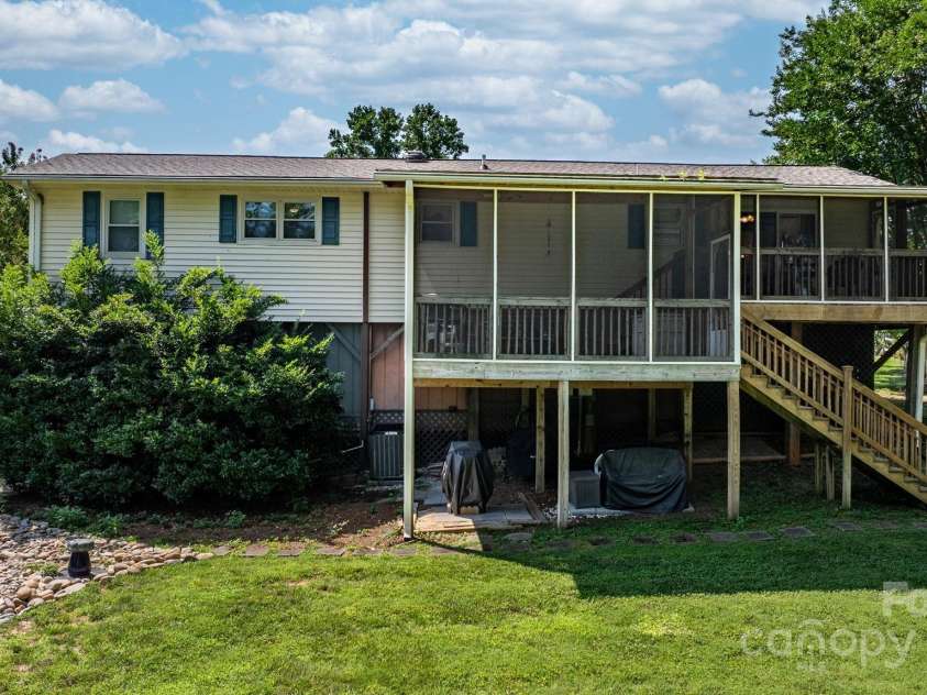 4278 Harbor Lane, Sherrills Ford, NC 28673.  MLS# CAR4275314, YatesRealty ID 23191. 