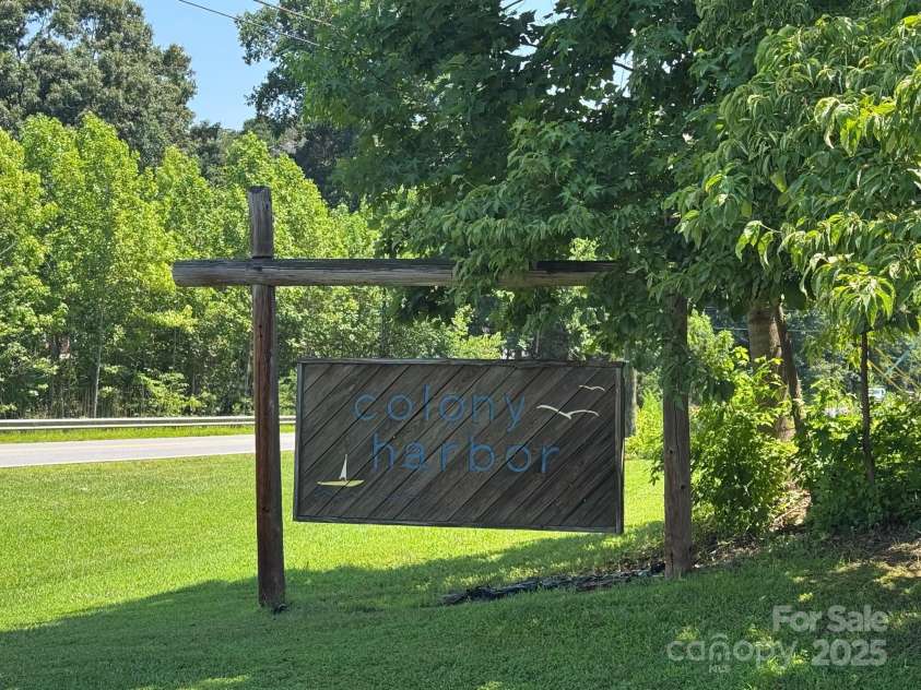 4278 Harbor Lane, Sherrills Ford, NC 28673.  MLS# CAR4275314, YatesRealty ID 23191. 