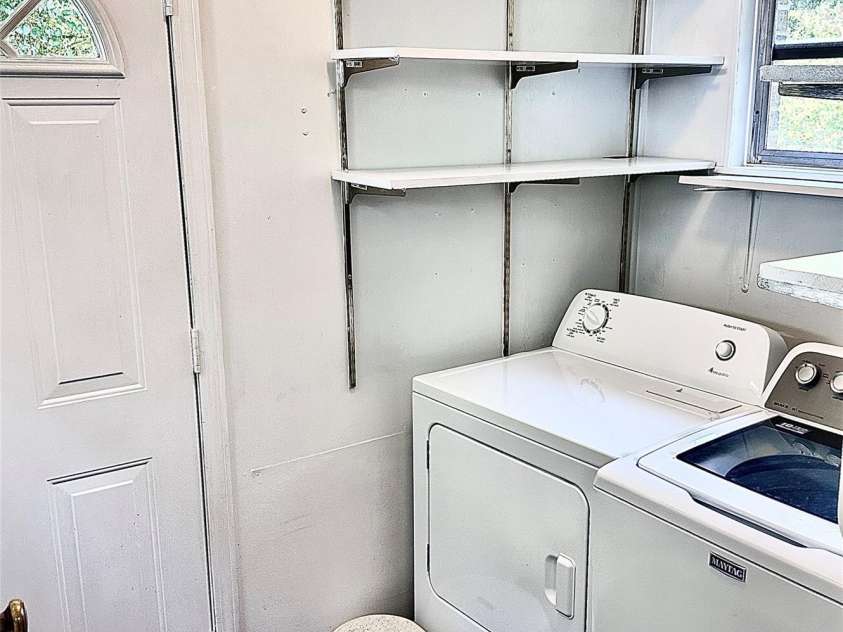 121 Woodland Drive, Chester, SC 29706.  MLS# CAR4275295, YatesRealty ID 23193. 