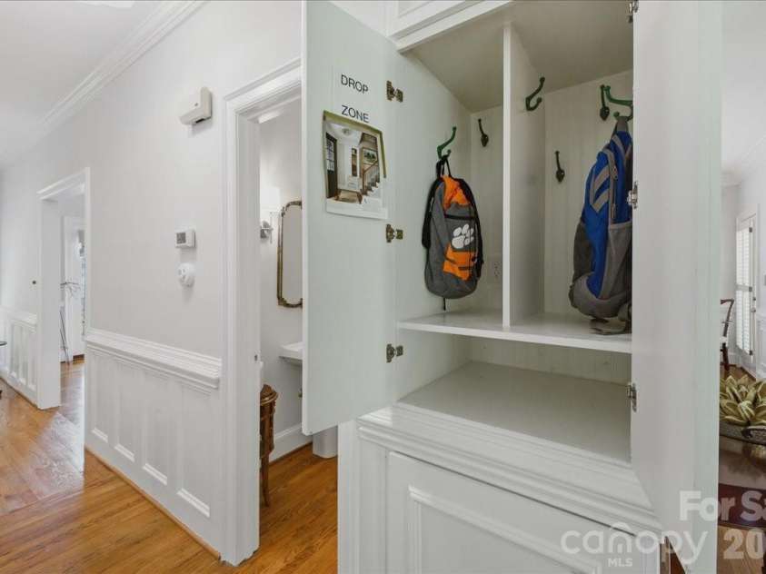 3726 Surry Ridge Court, Charlotte, NC 28210.  MLS# CAR4374560, YatesRealty ID 23193. 