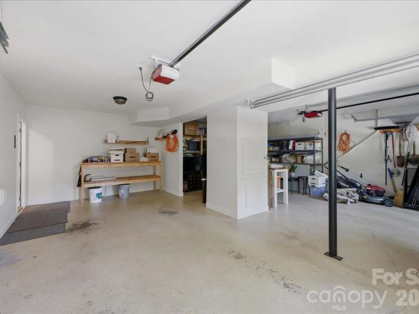 3726 Surry Ridge Court, Charlotte, NC 28210.  MLS# CAR4374560, YatesRealty ID 23193. 