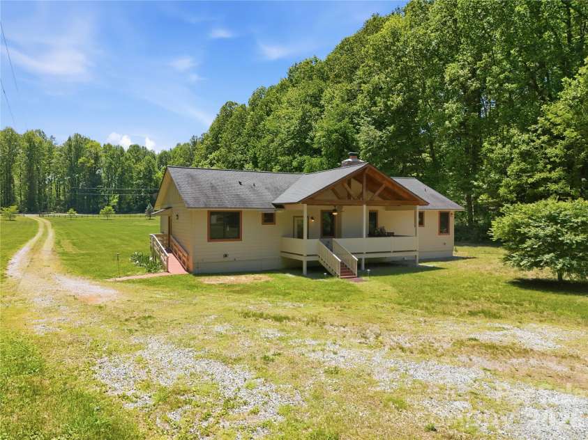 3540 Fork Creek Road, Saluda, NC 28773.  MLS# CAR4380211, YatesRealty ID 23194. 
