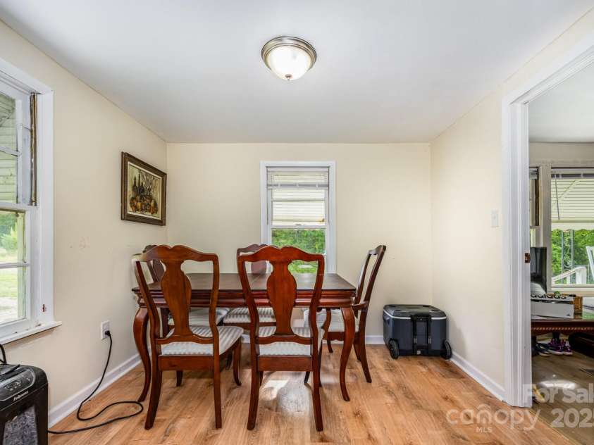 8334 Oaktree Road, Sharon, SC 29742.  MLS# CAR4264149, YatesRealty ID 23194. 