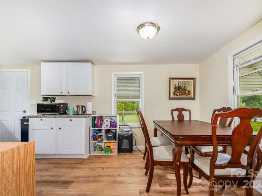 8334 Oaktree Road, Sharon, SC 29742.  MLS# CAR4264149, YatesRealty ID 23194. 