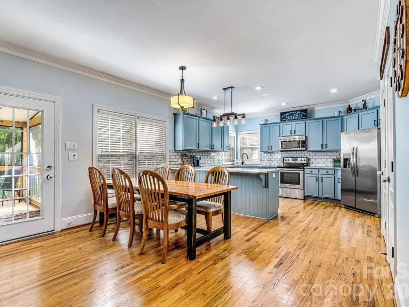 6208 Neptune Drive, Denver, NC 28037.  MLS# CAR4403310, YatesRealty ID 23195. 
