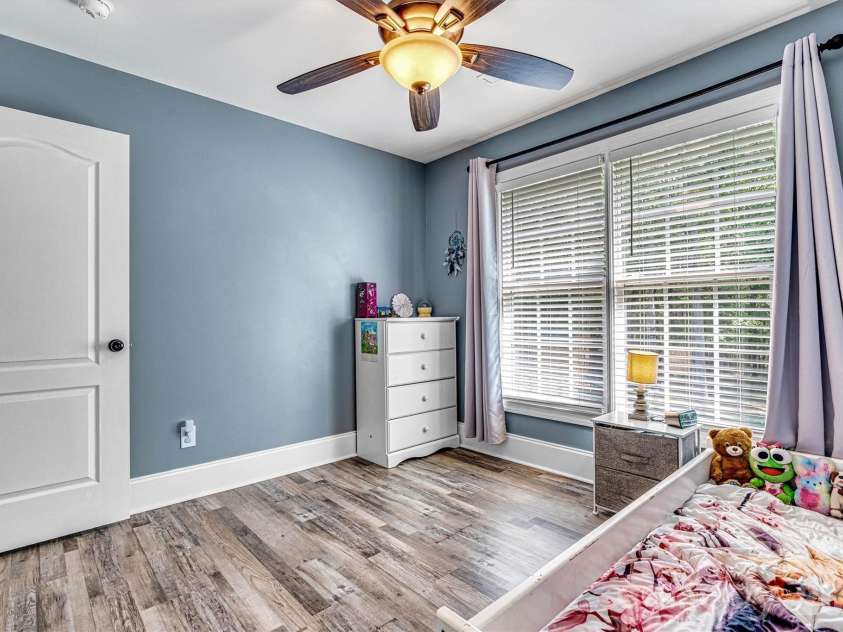 6208 Neptune Drive, Denver, NC 28037.  MLS# CAR4403310, YatesRealty ID 23195. 