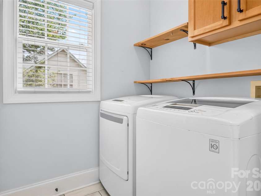 6208 Neptune Drive, Denver, NC 28037.  MLS# CAR4403310, YatesRealty ID 23195. 