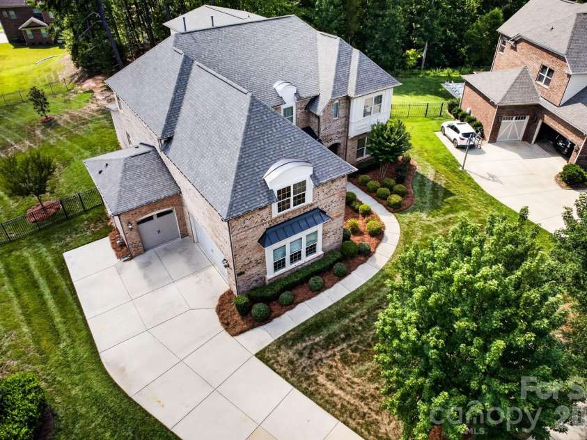 13030 Fen Court, Huntersville, NC 28078.  MLS# CAR4399208, YatesRealty ID 23196. DRONE SHOT