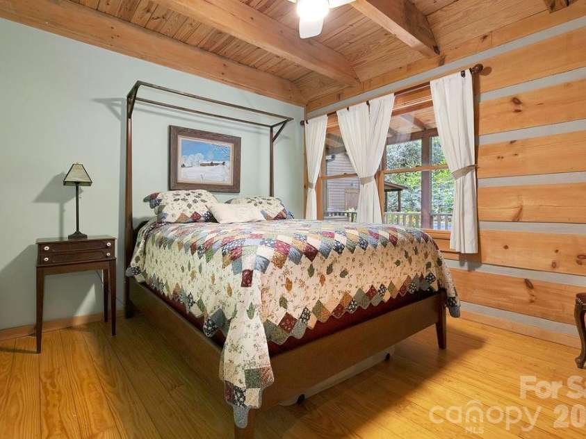 380 Cedar Lane, Brevard, NC 28712.  MLS# CAR4373640, YatesRealty ID 23197. 