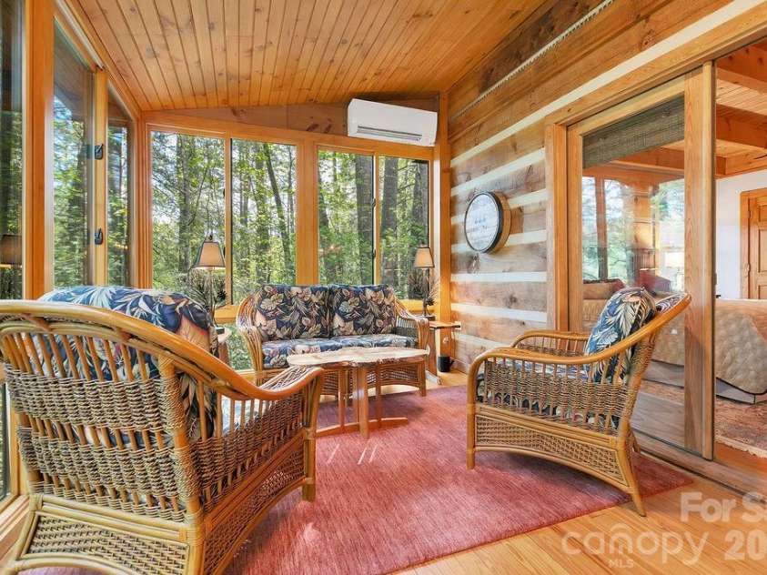 380 Cedar Lane, Brevard, NC 28712.  MLS# CAR4373640, YatesRealty ID 23197. 
