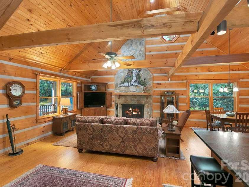 380 Cedar Lane, Brevard, NC 28712.  MLS# CAR4373640, YatesRealty ID 23197. 