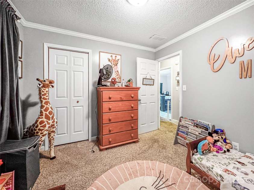 103 Little Forest Lane, Statesville, NC 28625.  MLS# CAR4272567, YatesRealty ID 23198. 