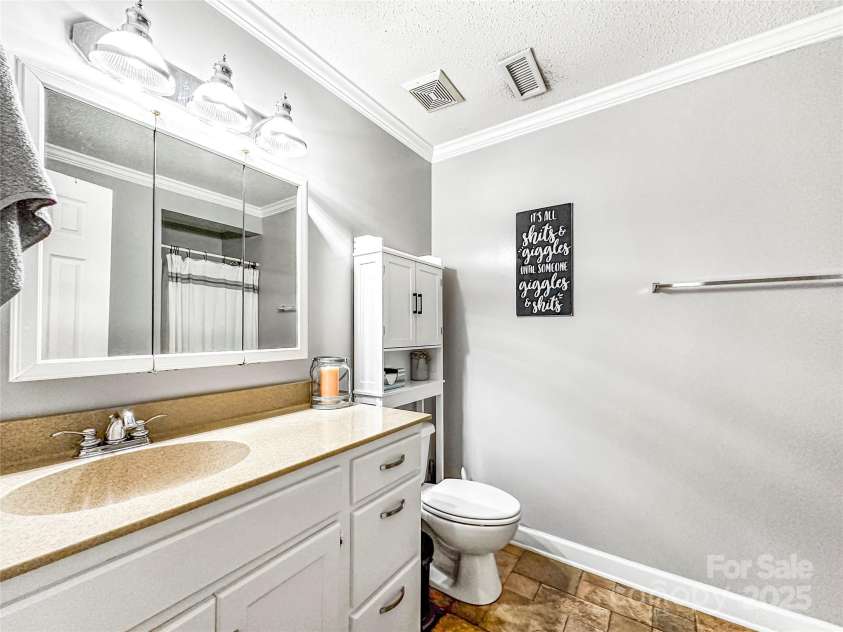 103 Little Forest Lane, Statesville, NC 28625.  MLS# CAR4272567, YatesRealty ID 23198. 