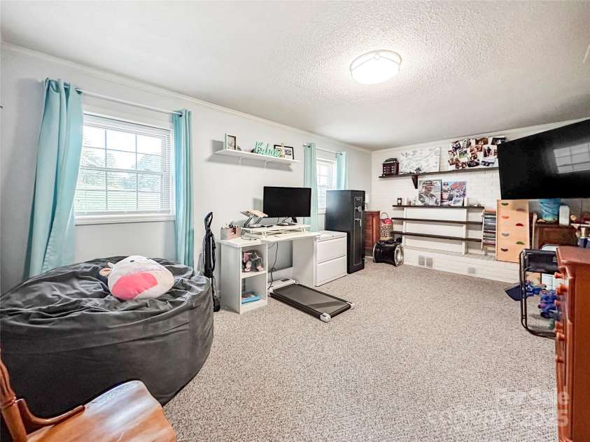 103 Little Forest Lane, Statesville, NC 28625.  MLS# CAR4272567, YatesRealty ID 23198. 