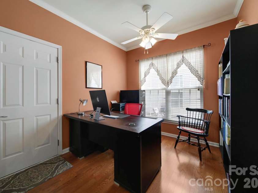 16353 Raven Crest Drive, Fort Mill, SC 29707.  MLS# CAR4380653, YatesRealty ID 23198. 