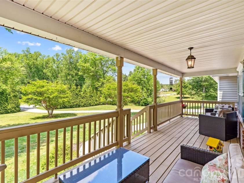 1174 Mocksville Highway, Statesville, NC 28625.  MLS# CAR4377924, YatesRealty ID 23199. 