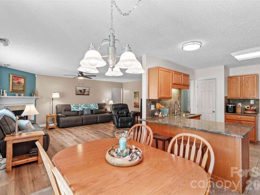1174 Mocksville Highway, Statesville, NC 28625.  MLS# CAR4377924, YatesRealty ID 23199. 