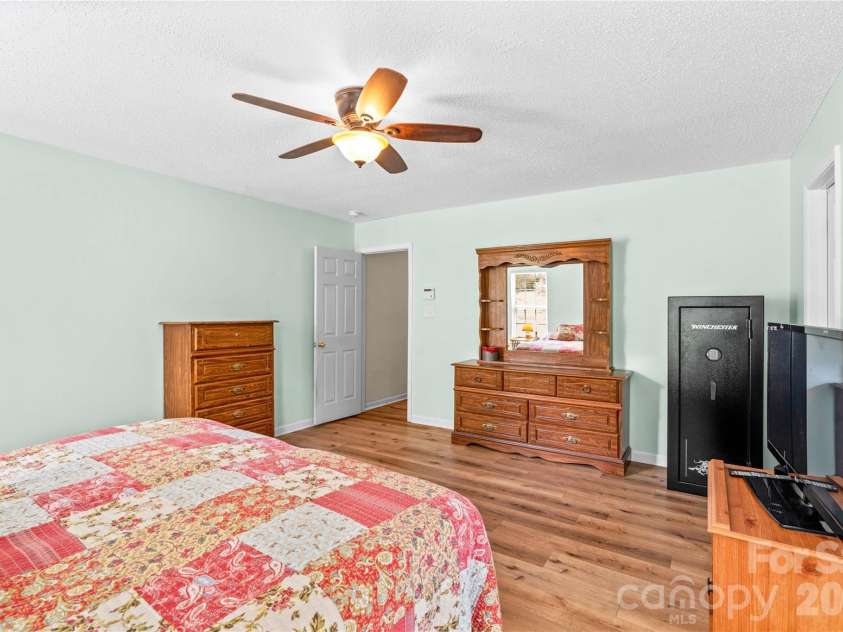 1174 Mocksville Highway, Statesville, NC 28625.  MLS# CAR4377924, YatesRealty ID 23199. 