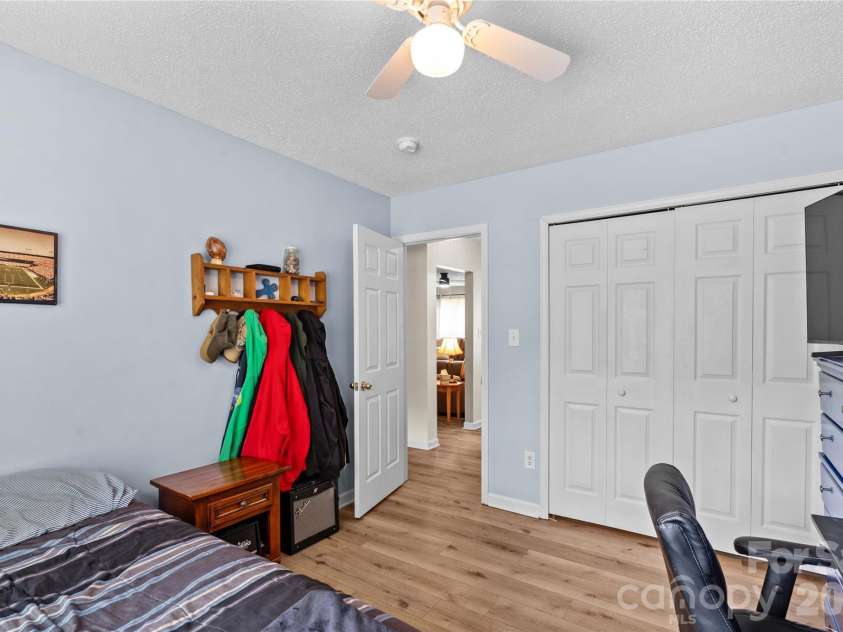 1174 Mocksville Highway, Statesville, NC 28625.  MLS# CAR4377924, YatesRealty ID 23199. 