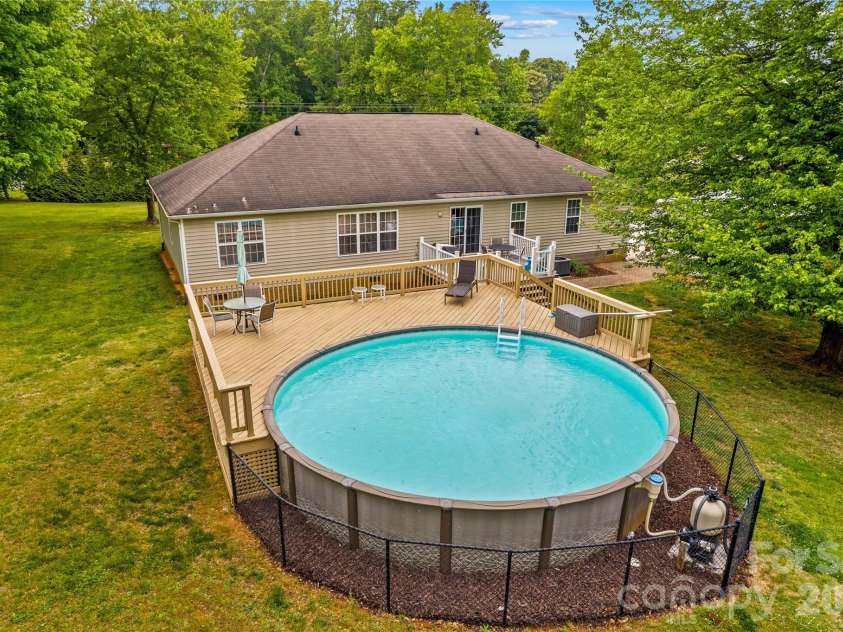 1174 Mocksville Highway, Statesville, NC 28625.  MLS# CAR4377924, YatesRealty ID 23199. 