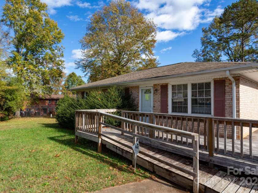 128 Ridgeway Court, Forest City, NC 28043.  MLS# CAR4192677, YatesRealty ID 232. 