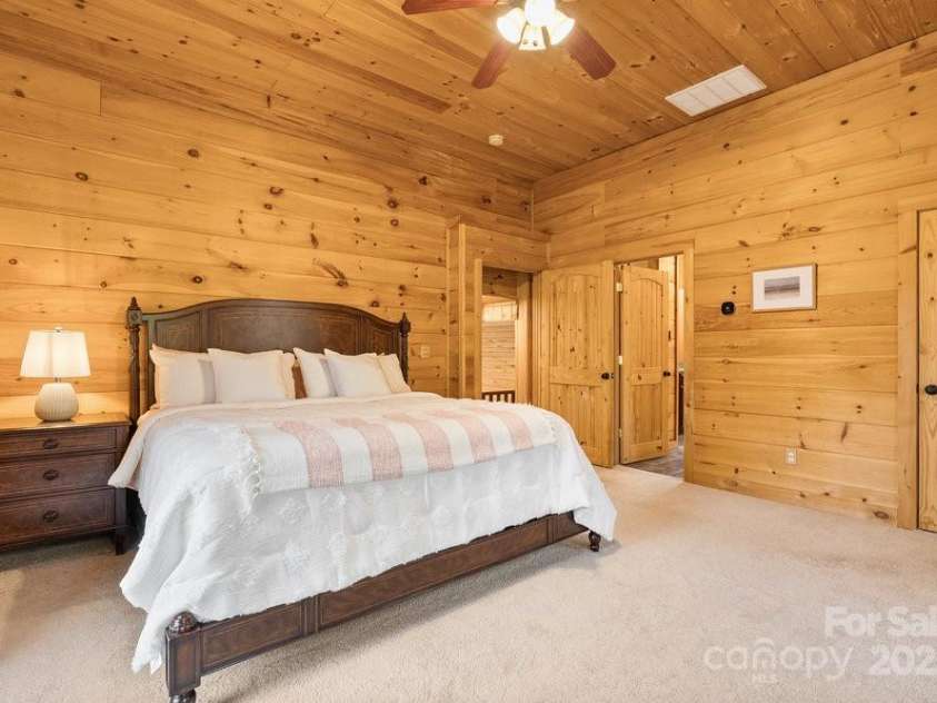 502 CALEDONIA Loop, Landrum, SC 29356.  MLS# CAR4246247, YatesRealty ID 232. 