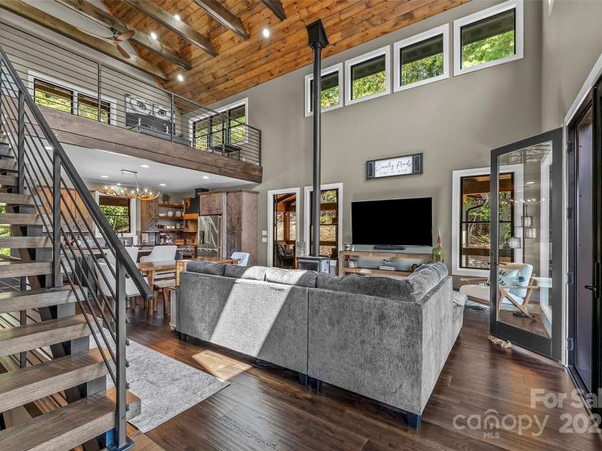 264 Porters Way, Marion, NC 28752.  MLS# CAR4306026, YatesRealty ID 2320. 