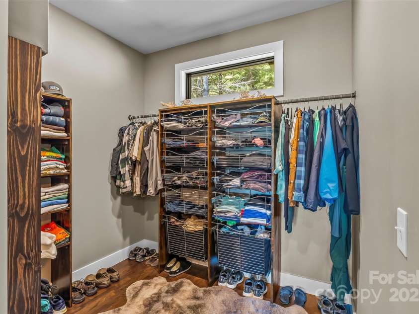 264 Porters Way, Marion, NC 28752.  MLS# CAR4306026, YatesRealty ID 2320. 