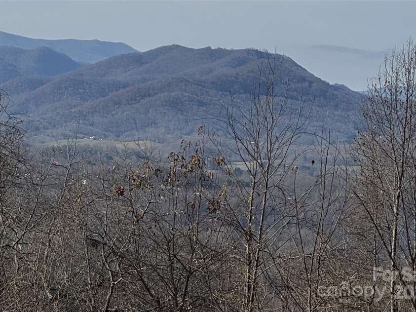 989 High Rock View Drive, Canton, NC 28716.  MLS# CAR4234731, YatesRealty ID 2320. 