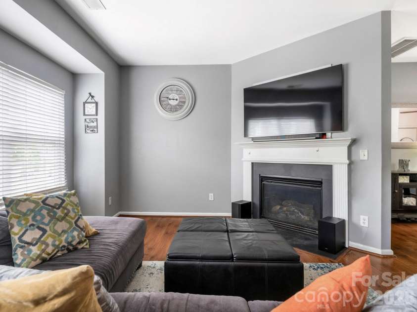 9785 Walkers Glen Drive, Concord, NC 28027.  MLS# CAR4376637, YatesRealty ID 23200. 