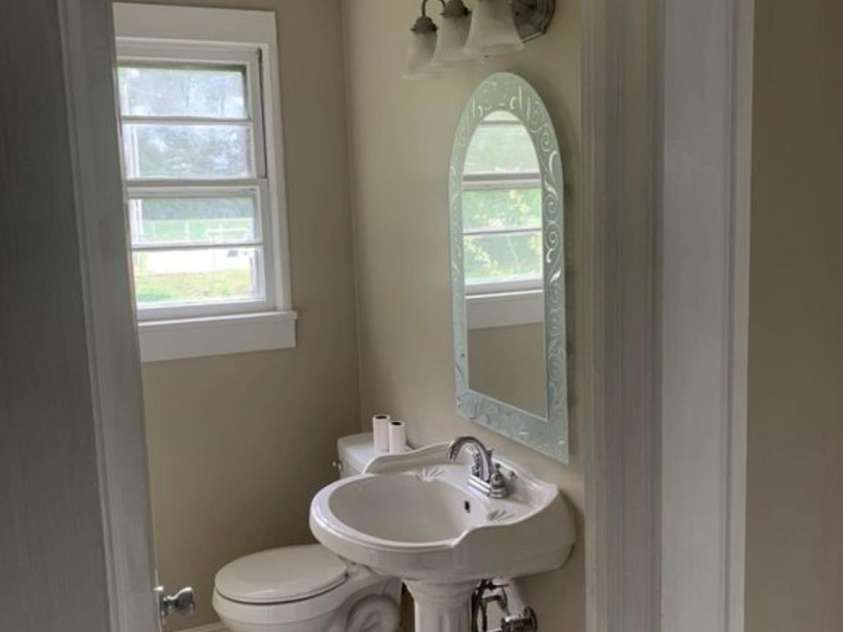 907 Maple Avenue, Salisbury, NC 28144.  MLS# CAR4403303, YatesRealty ID 23201. 