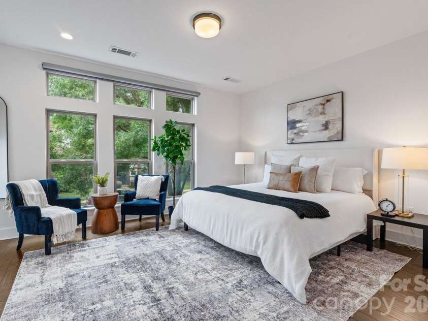 1500 Kenilworth Avenue, Charlotte, NC 28203.  MLS# CAR4381078, YatesRealty ID 23202. Primary suite on second level.
