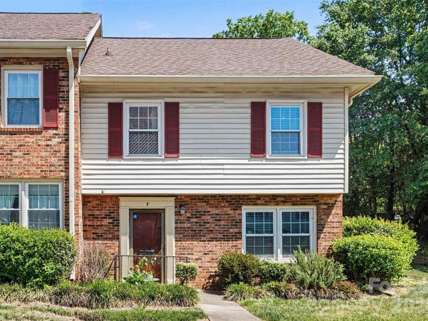 1236 Archdale Drive, Charlotte, NC 28217.  MLS# CAR4371418, YatesRealty ID 23203. 