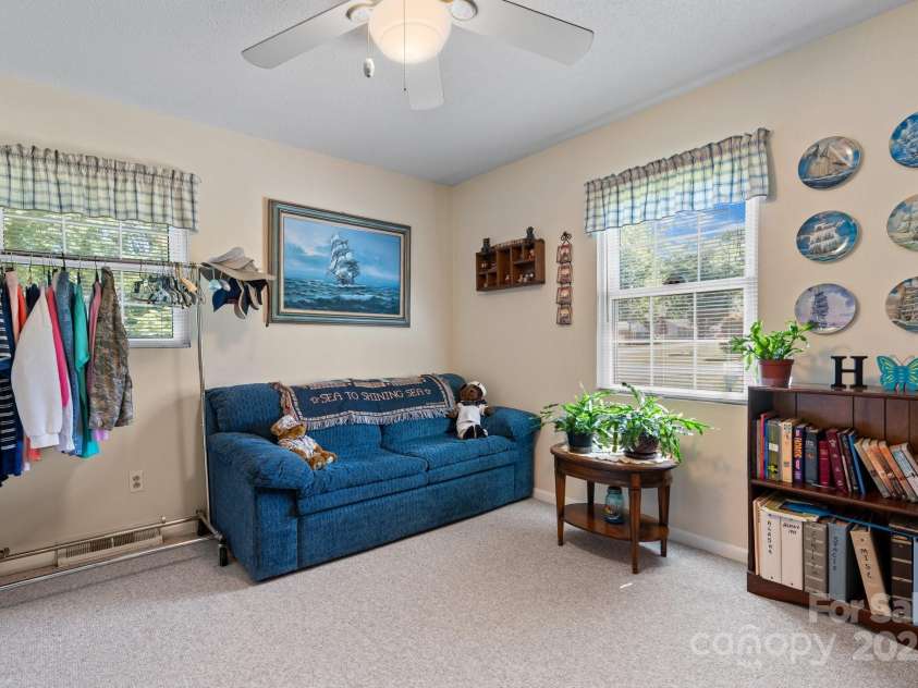 135 Burton Hills Circle, Gastonia, NC 28054.  MLS# CAR4269810, YatesRealty ID 23203. 