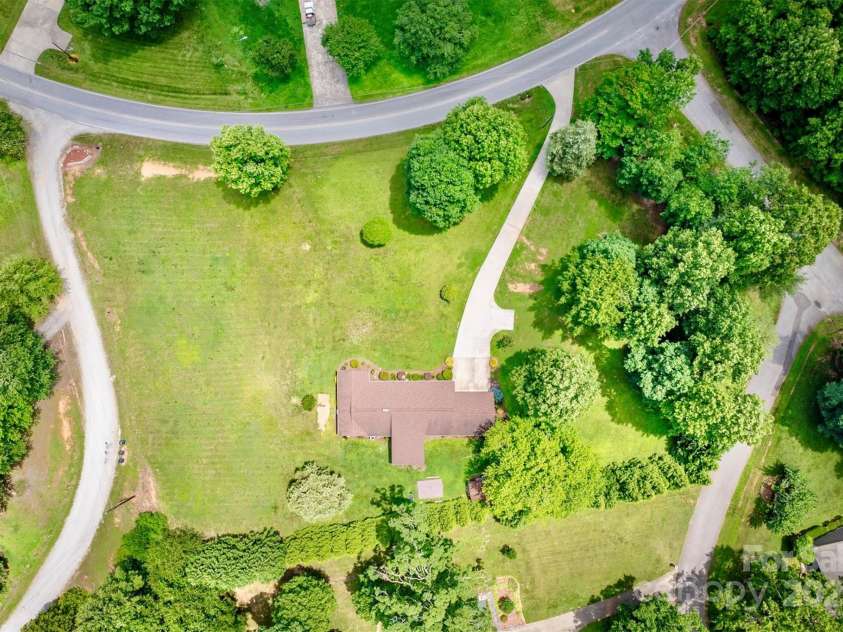 4897 Calico Road, Lenoir, NC 28645.  MLS# CAR4248024, YatesRealty ID 23204. 