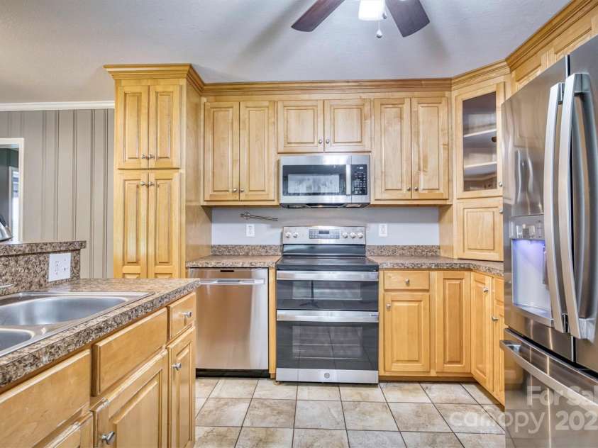 4897 Calico Road, Lenoir, NC 28645.  MLS# CAR4248024, YatesRealty ID 23204. 