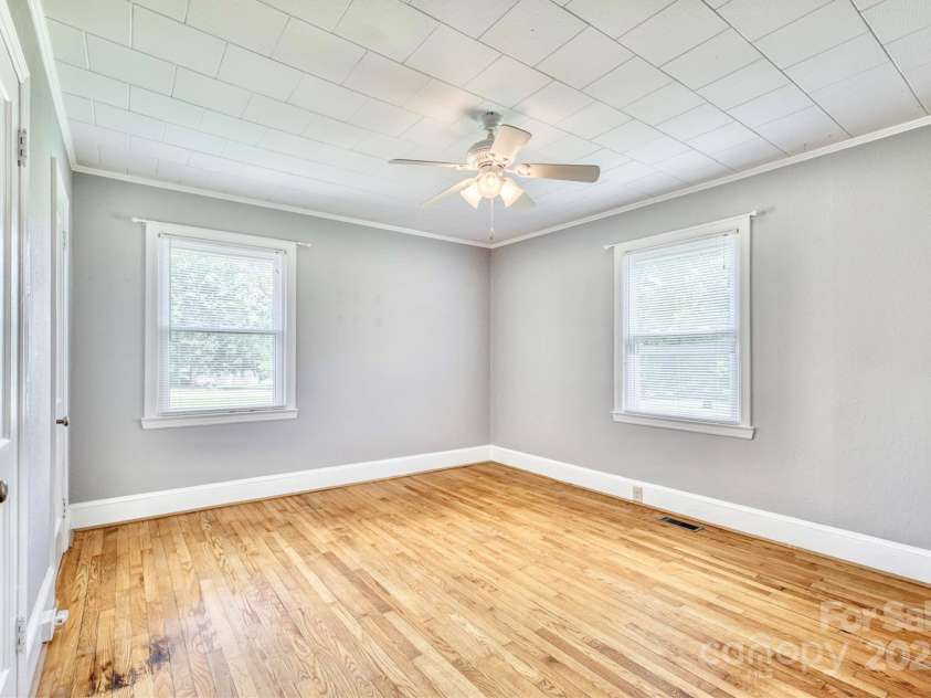 4897 Calico Road, Lenoir, NC 28645.  MLS# CAR4248024, YatesRealty ID 23204. 