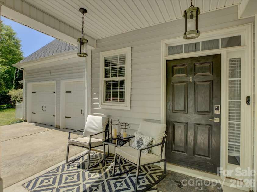 9828 Caldwell Depot Road, Cornelius, NC 28031.  MLS# CAR4378028, YatesRealty ID 23204. 