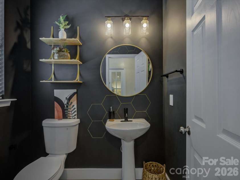 9828 Caldwell Depot Road, Cornelius, NC 28031.  MLS# CAR4378028, YatesRealty ID 23204. 