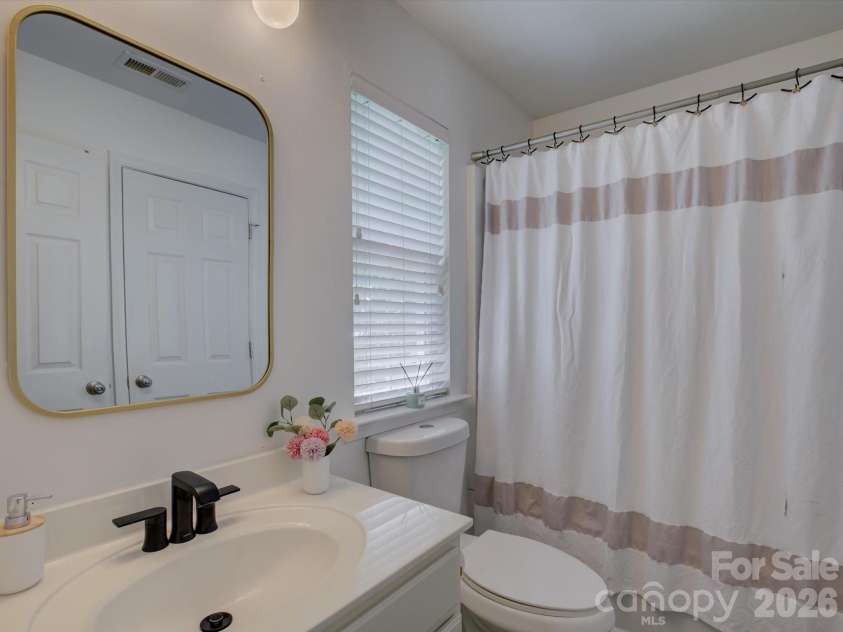 9828 Caldwell Depot Road, Cornelius, NC 28031.  MLS# CAR4378028, YatesRealty ID 23204. 