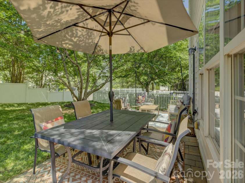 9828 Caldwell Depot Road, Cornelius, NC 28031.  MLS# CAR4378028, YatesRealty ID 23204. 