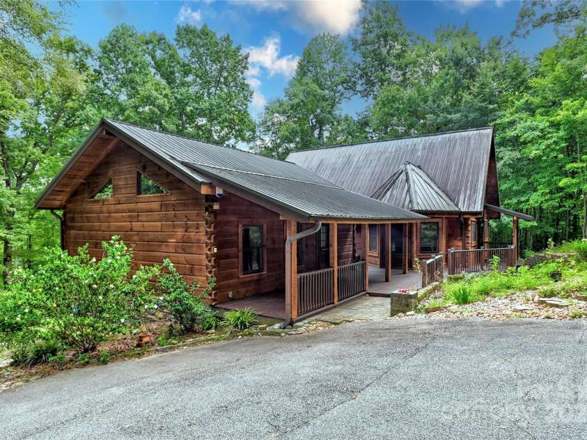 720 Potneck Road, Salisbury, NC 28147.  MLS# CAR4270437, YatesRealty ID 23205. Front of home