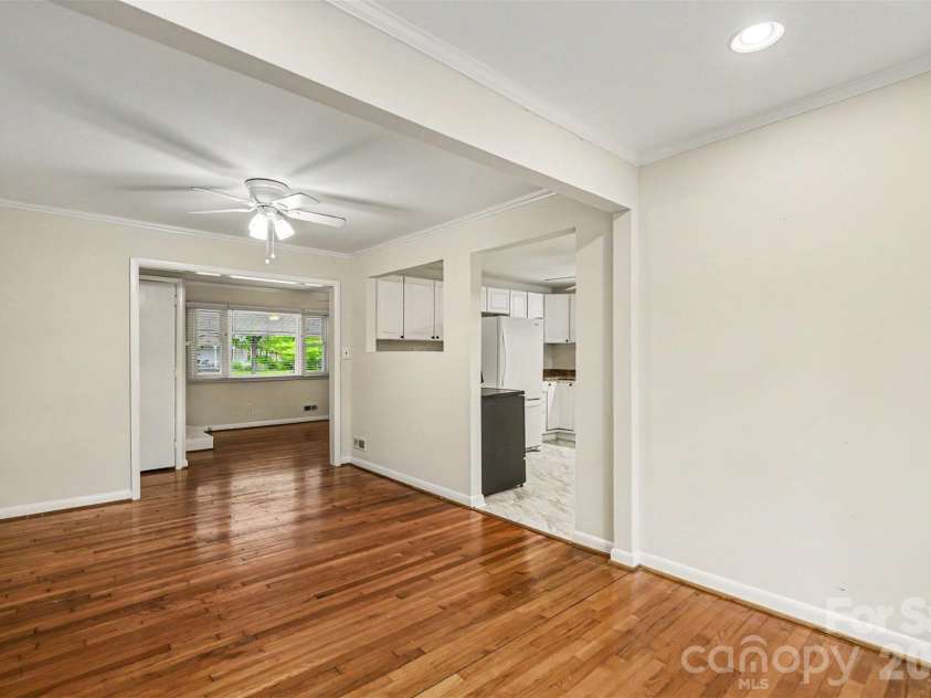 20 Wright Avenue, York, SC 29745.  MLS# CAR4377037, YatesRealty ID 23207. 