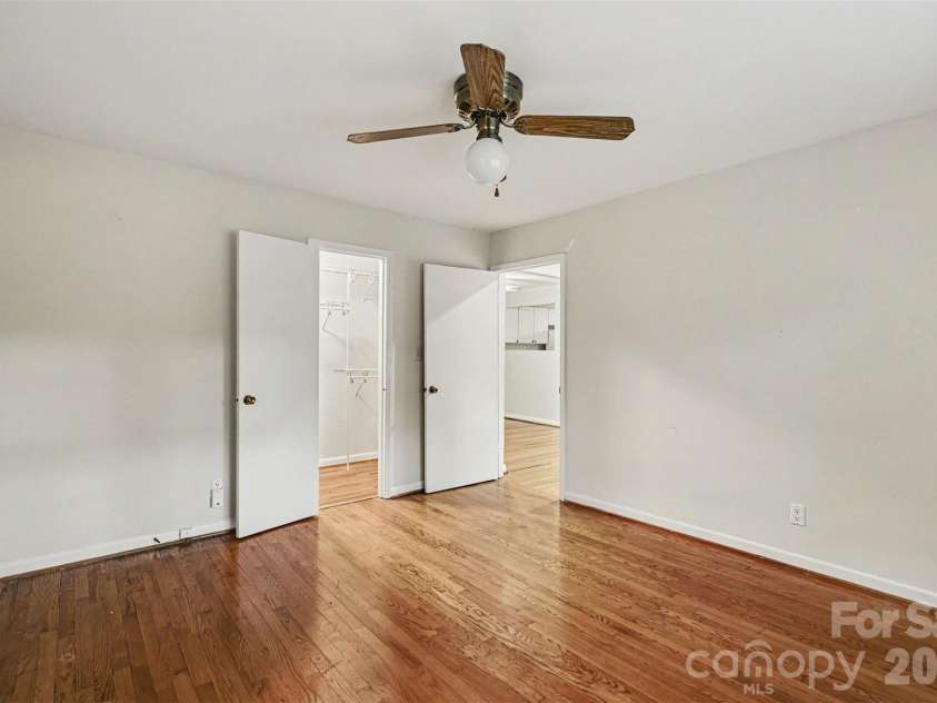 20 Wright Avenue, York, SC 29745.  MLS# CAR4377037, YatesRealty ID 23207. 