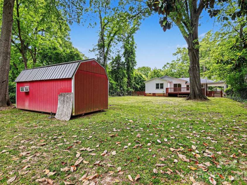 20 Wright Avenue, York, SC 29745.  MLS# CAR4377037, YatesRealty ID 23207. 