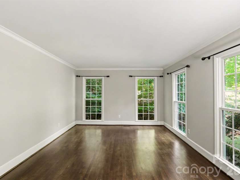 5812 Camelot Drive, Charlotte, NC 28270.  MLS# CAR4382129, YatesRealty ID 23208. 