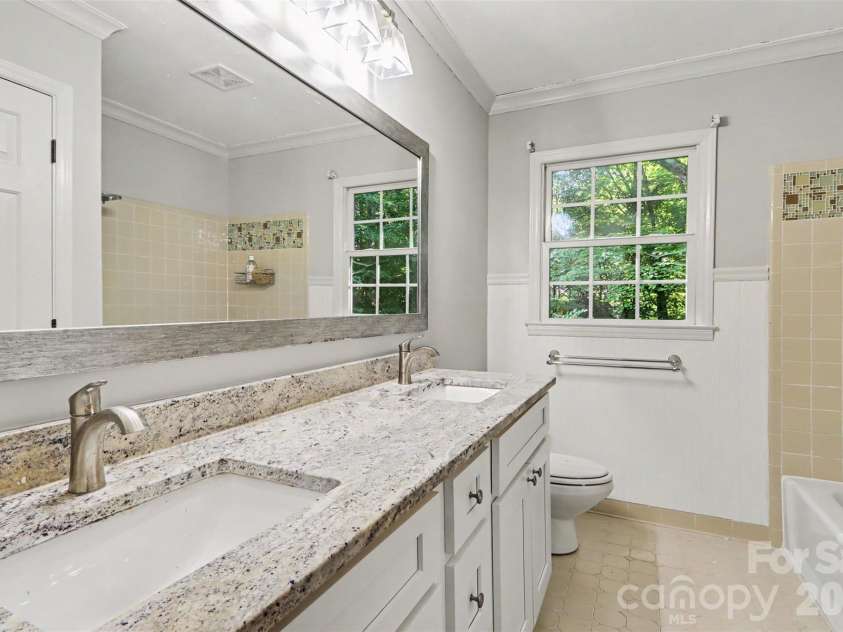 5812 Camelot Drive, Charlotte, NC 28270.  MLS# CAR4382129, YatesRealty ID 23208. 